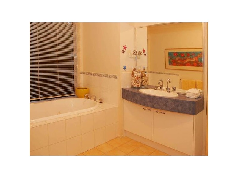 11 Edgbaston Circuit, Berwick VIC 3806