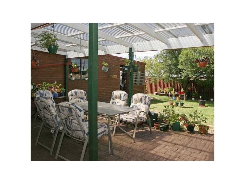 23 Ambleside Crescent, Berwick VIC 3806
