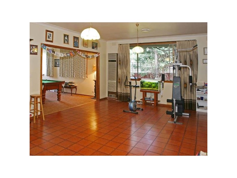 23 Ambleside Crescent, Berwick VIC 3806