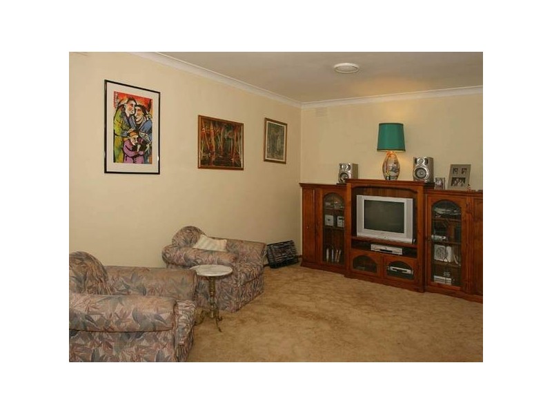 23 Ambleside Crescent, Berwick VIC 3806