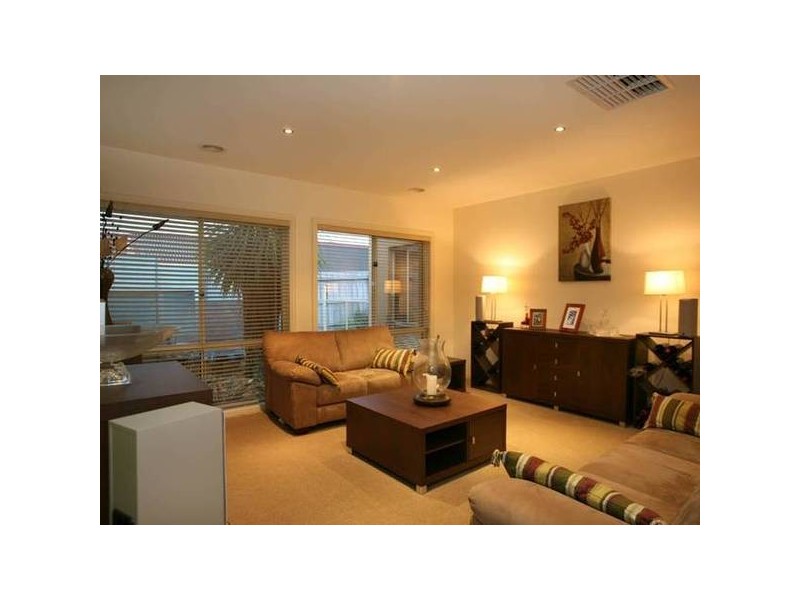 29 Grange Circuit, Beaconsfield VIC 3807