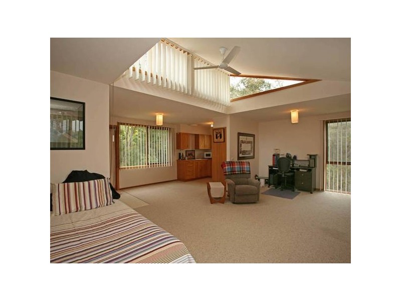 13 Knapton Avenue, Beaconsfield Upper VIC 3808