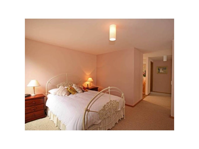 13 Knapton Avenue, Beaconsfield Upper VIC 3808