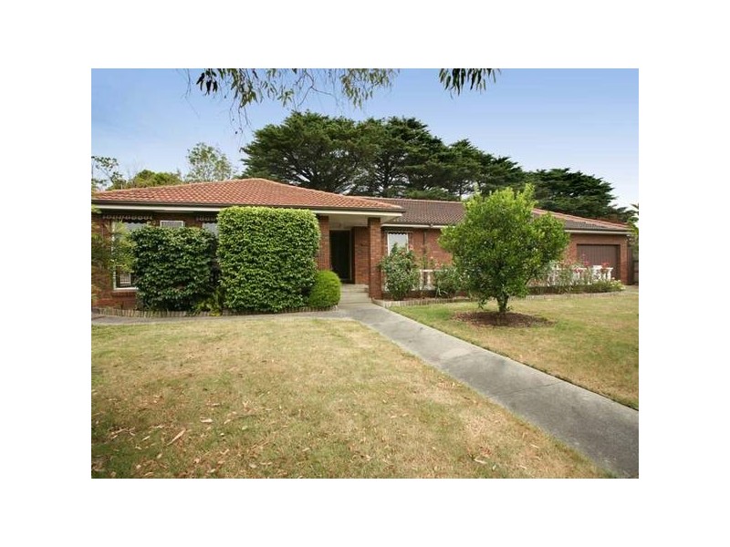 3 Kelso Place, Berwick VIC 3806