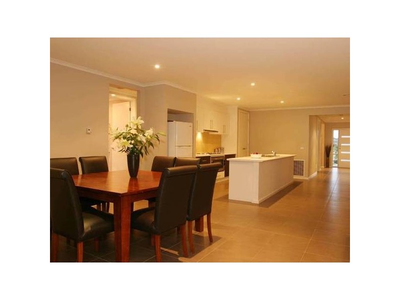 80 Skyline Way, Berwick VIC 3806