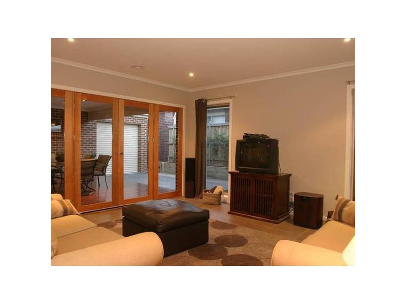 80 Skyline Way, Berwick VIC 3806