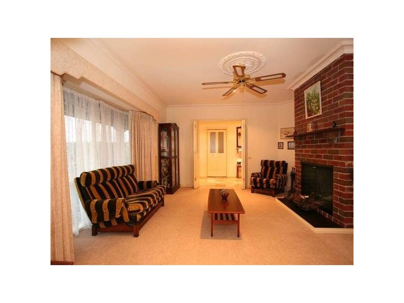 28 John Joseph Court, Narre Warren North VIC 3804