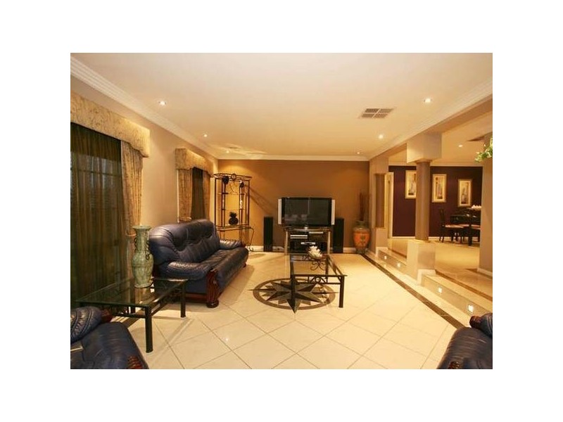 22 Telford Drive, Berwick VIC 3806