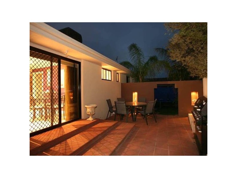 22 Telford Drive, Berwick VIC 3806