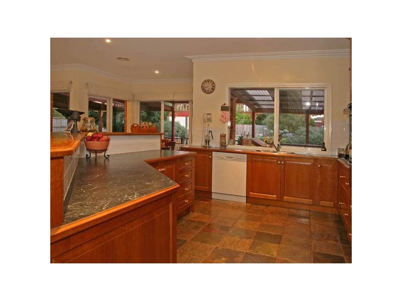 21 Jesse Court, Narre Warren North VIC 3804