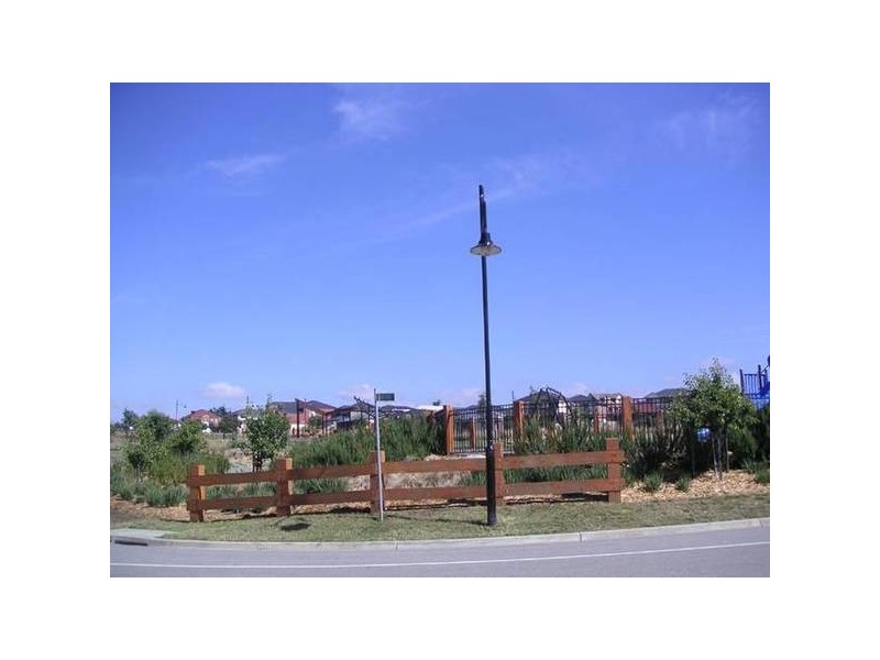 5 McNair Court, Berwick VIC 3806