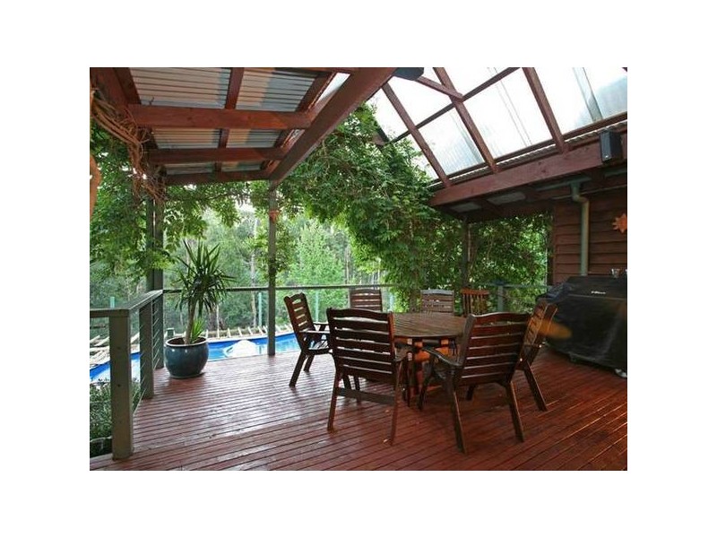 13 Fraser Avenue, Beaconsfield Upper VIC 3808