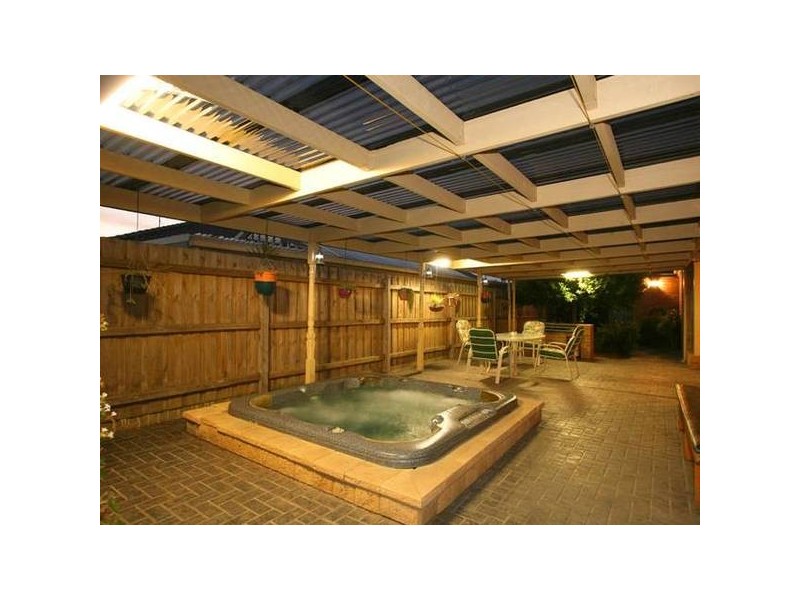 58 Fieldstone Boulevard, Beaconsfield VIC 3807