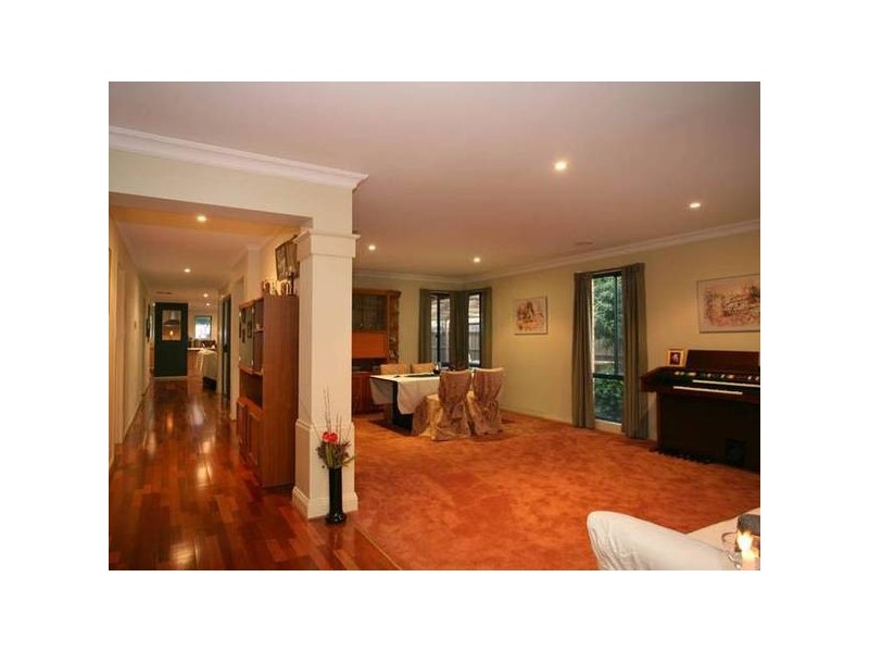 58 Fieldstone Boulevard, Beaconsfield VIC 3807