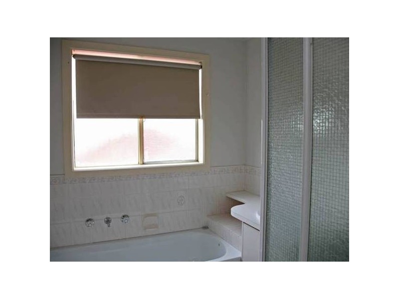 7 Sunnyside Drive, Berwick VIC 3806