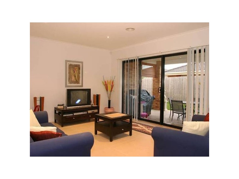 6 Dahlen Place, Berwick VIC 3806