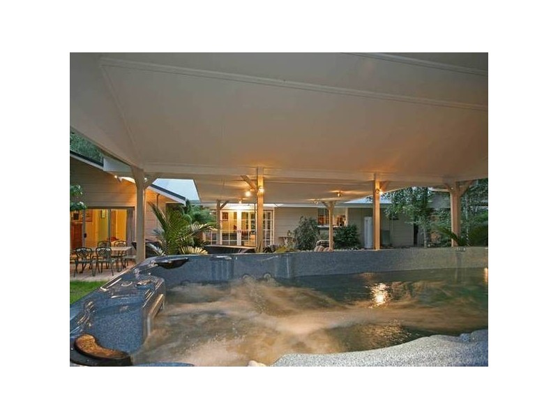 224 Harkaway Road, Harkaway VIC 3806