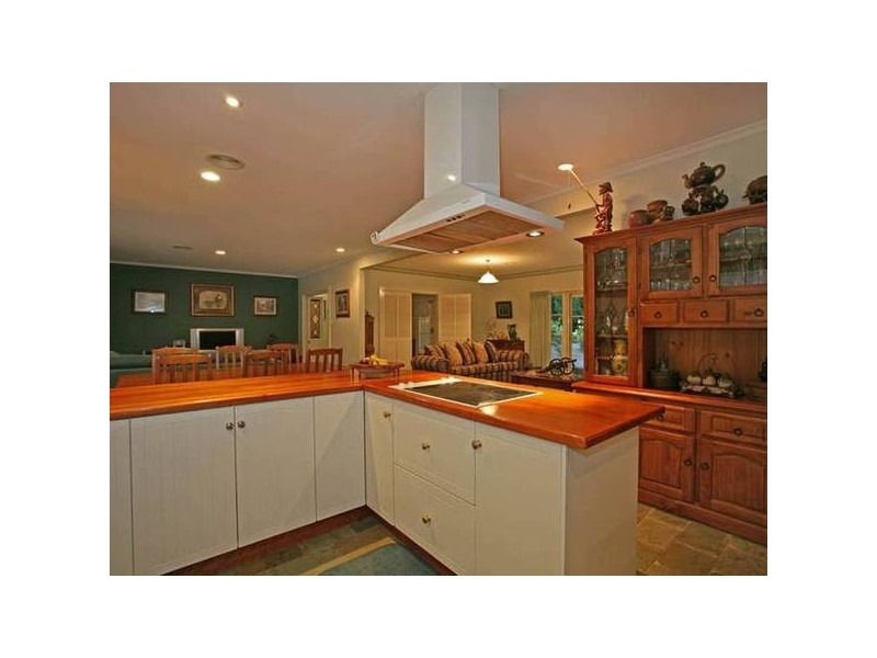 224 Harkaway Road, Harkaway VIC 3806