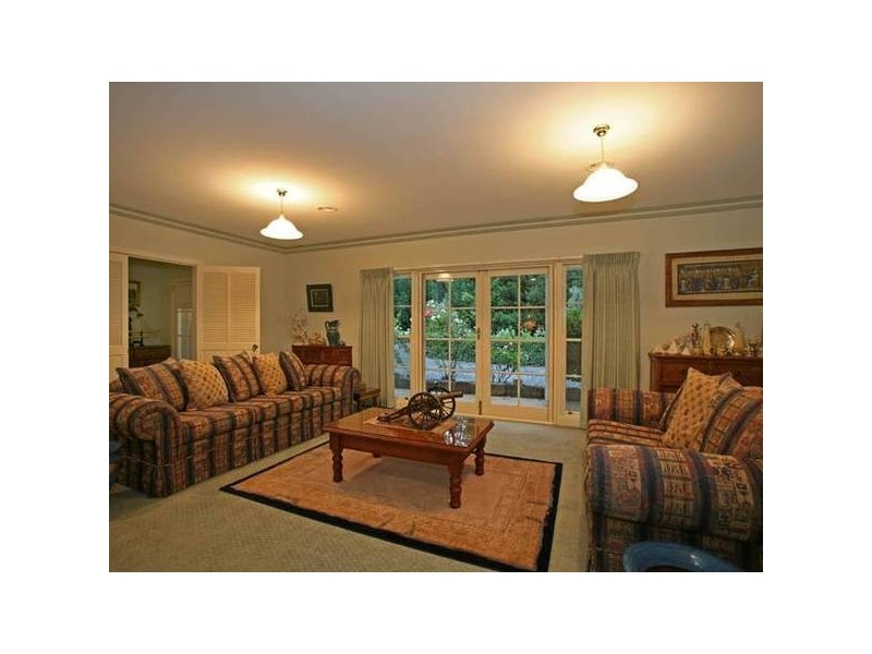 224 Harkaway Road, Harkaway VIC 3806