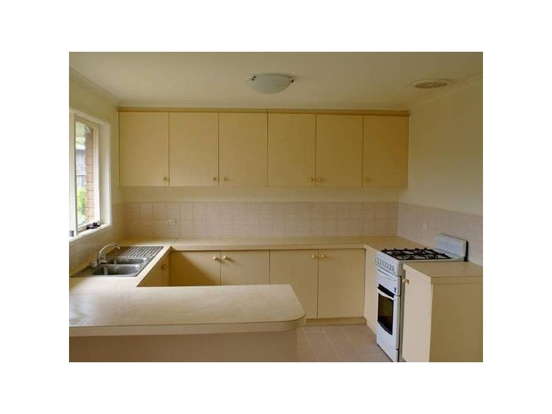 2/3 Wallowa Crescent, Narre Warren VIC 3805