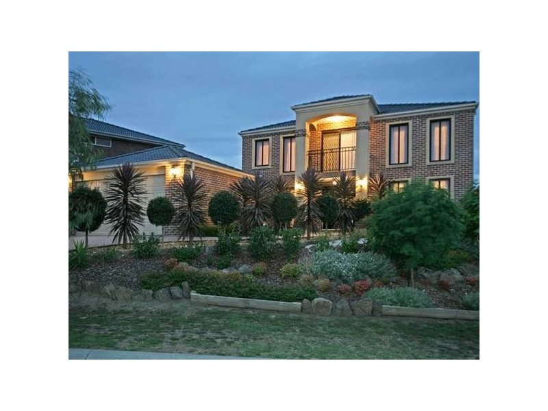 12 Denmark Hill Road, Berwick VIC 3806