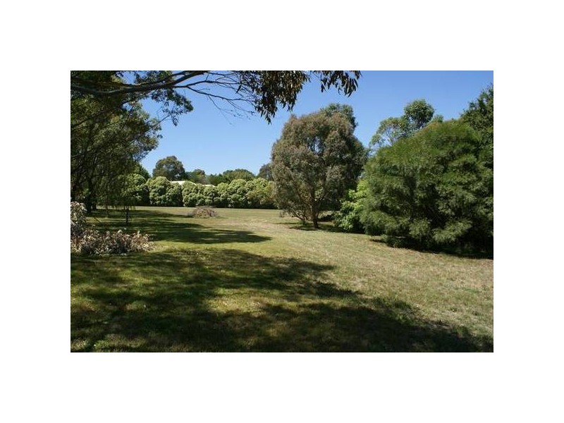 41 Robinson Road, Narre Warren North VIC 3804