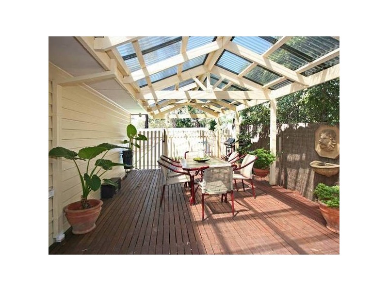 16 Tyntynder Close, Berwick VIC 3806
