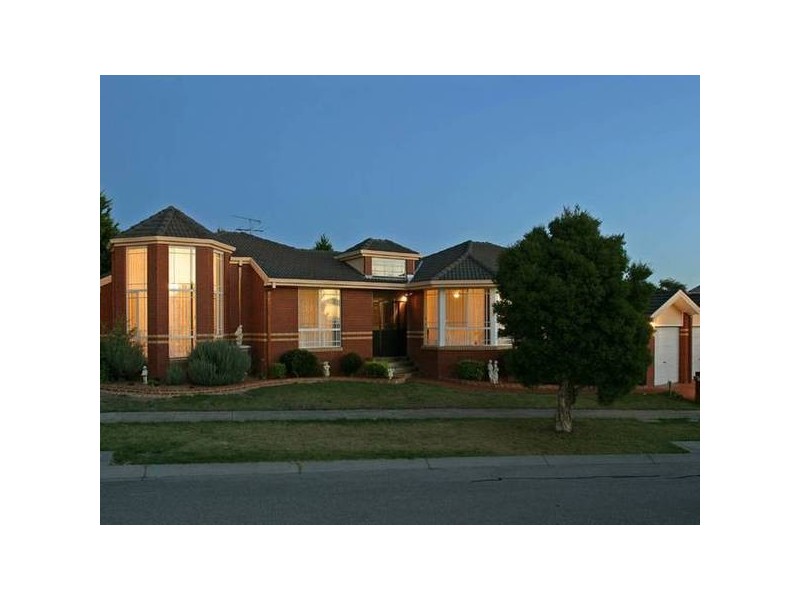 24 Ingleton Court, Narre Warren VIC 3805