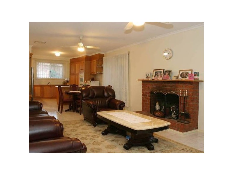 24 Ingleton Court, Narre Warren VIC 3805