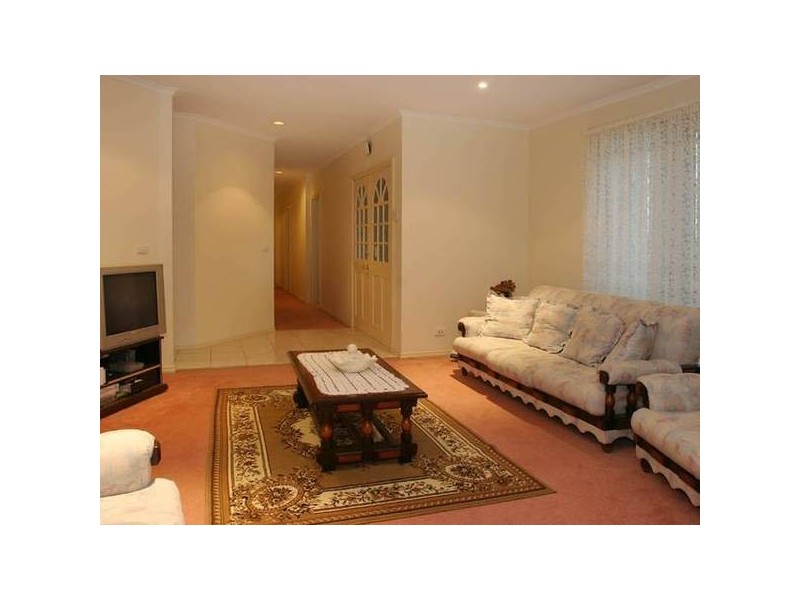 24 Ingleton Court, Narre Warren VIC 3805