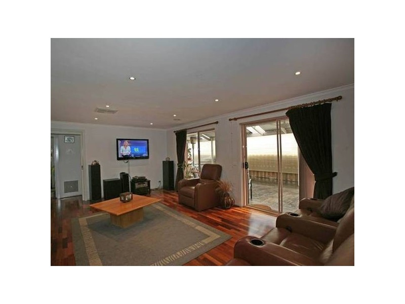 10 Horseman Court, Narre Warren South VIC 3805