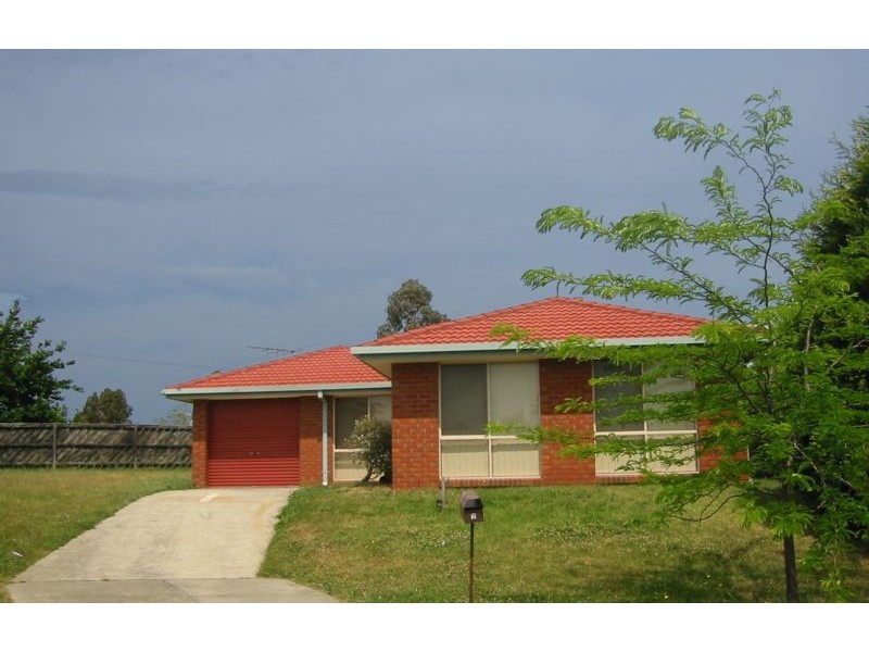 7 Hillman Court, Berwick VIC 3806