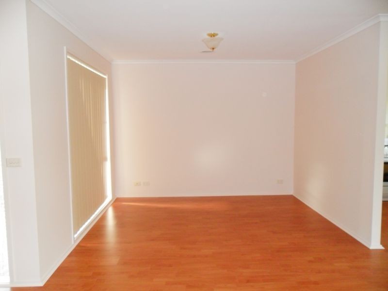 7 Hillman Court, Berwick VIC 3806