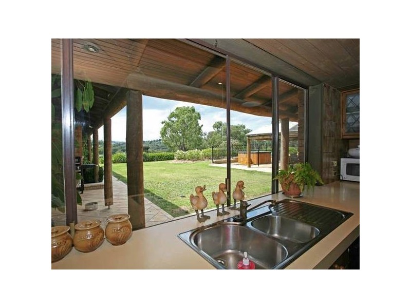 166 Boundary Road, Narre Warren East VIC 3804