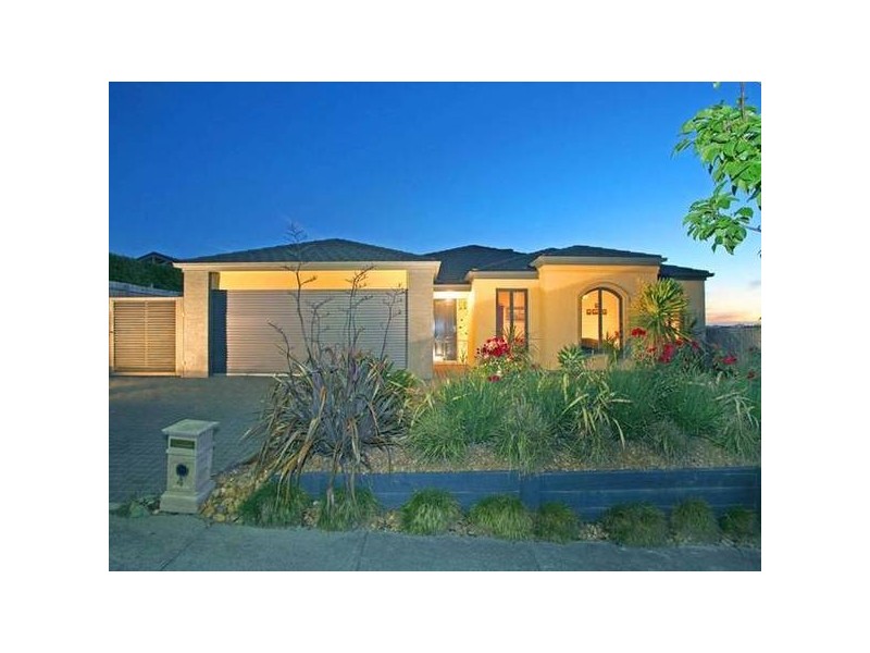 4 Viewbank Rise, Beaconsfield VIC 3807