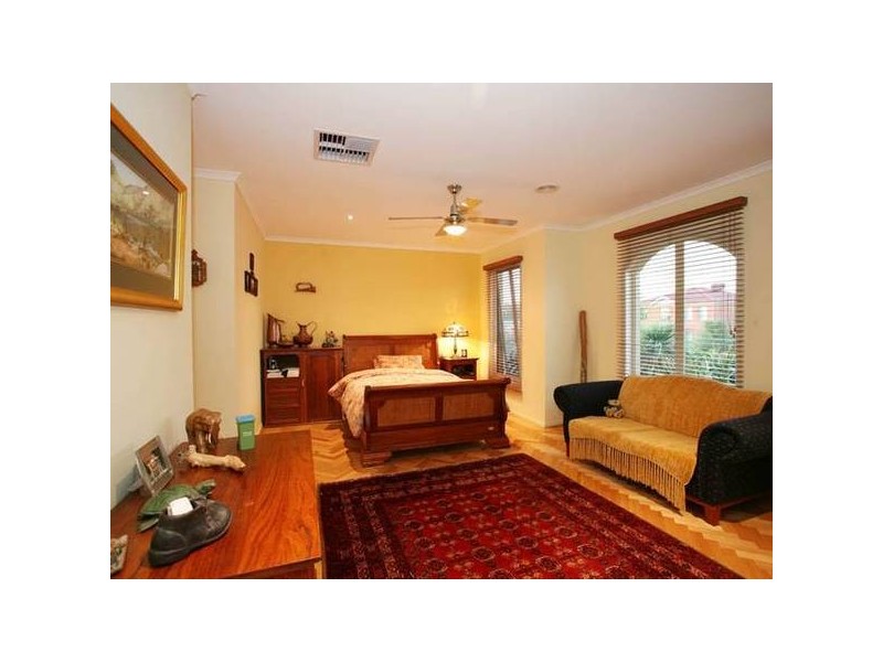 4 Viewbank Rise, Beaconsfield VIC 3807