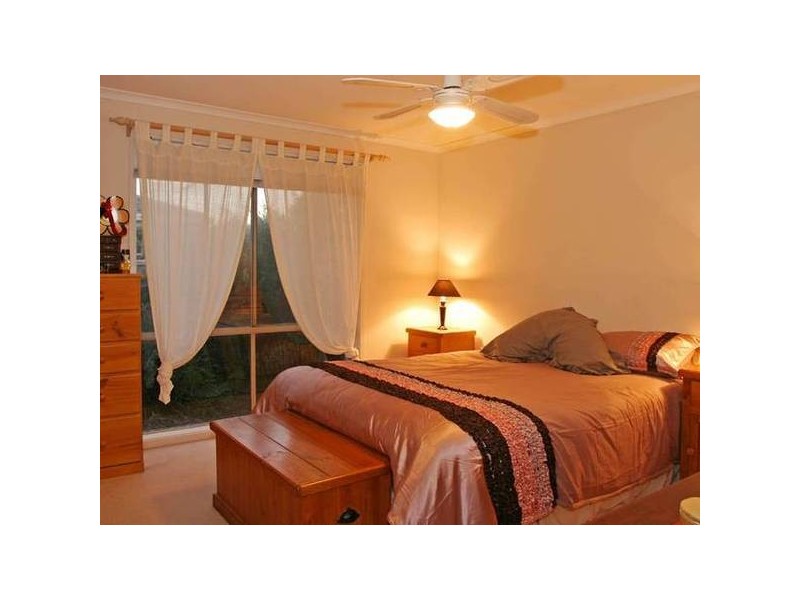 3 Carmela Close, Narre Warren VIC 3805