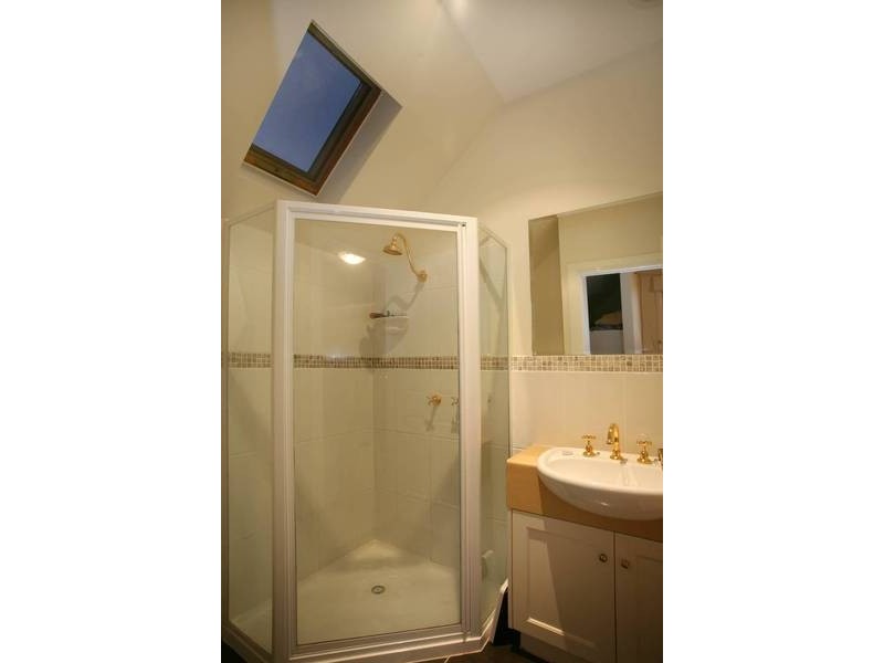 36 Nightingale Crescent, Berwick VIC 3806