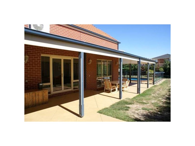 36 Nightingale Crescent, Berwick VIC 3806