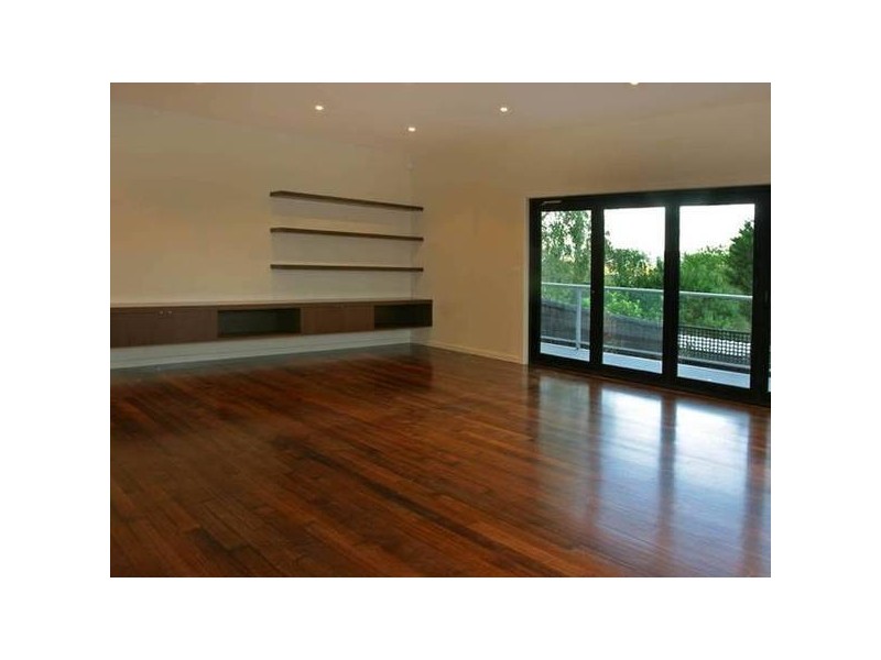 87 & 87a Brisbane Street, Berwick VIC 3806