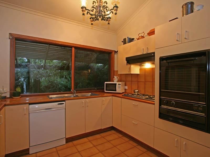 12 Miller Street, Berwick VIC 3806