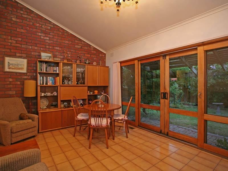 12 Miller Street, Berwick VIC 3806