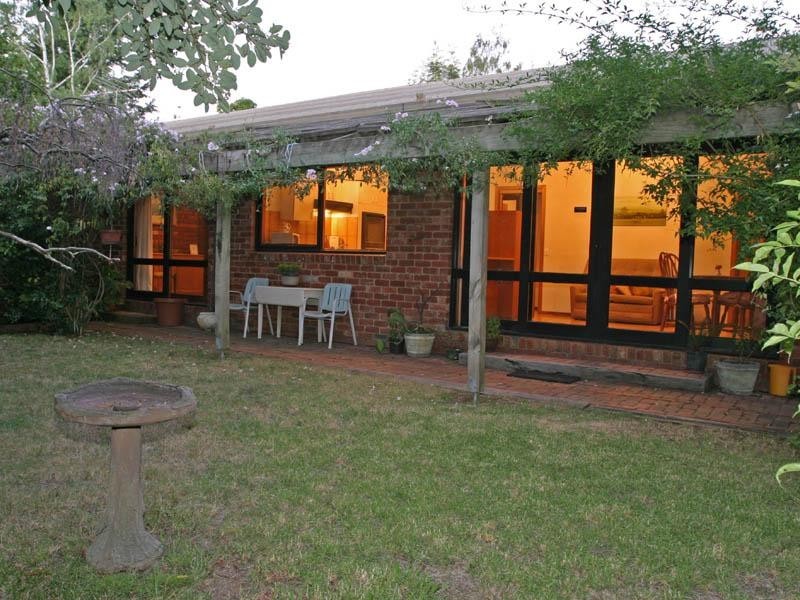 12 Miller Street, Berwick VIC 3806