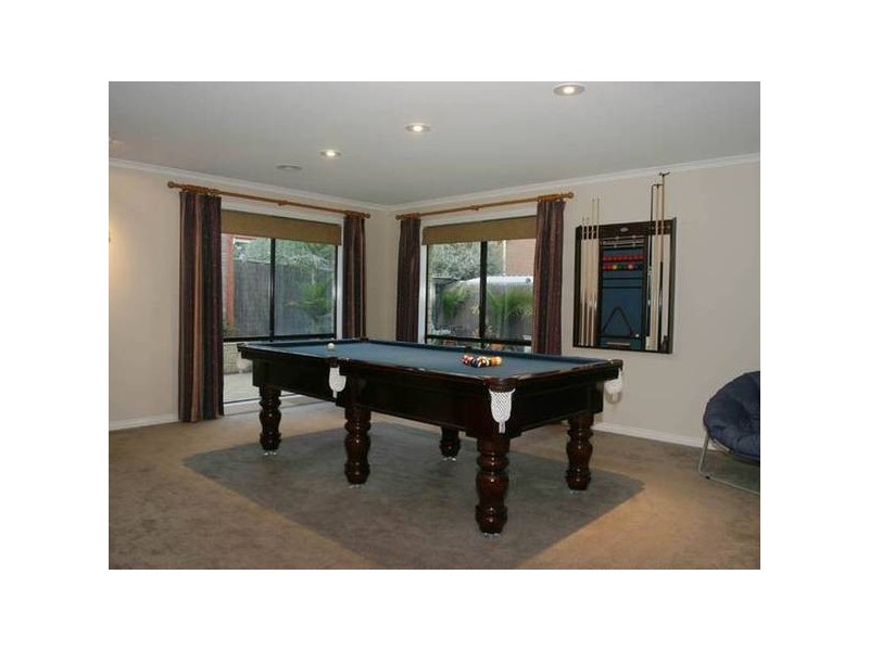 2 Bordeaux Grove, Narre Warren South VIC 3805