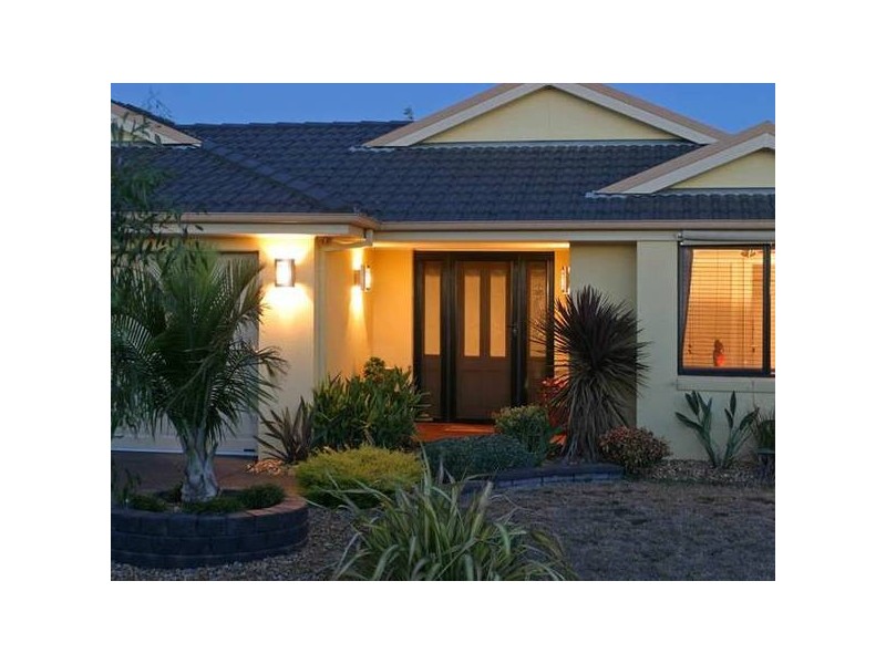 2 Bordeaux Grove, Narre Warren South VIC 3805