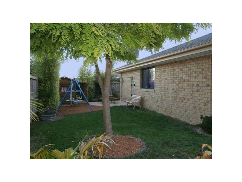 2 Bordeaux Grove, Narre Warren South VIC 3805