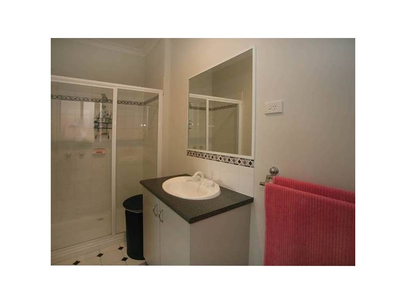 31 Hickory Drive, Narre Warren South VIC 3805