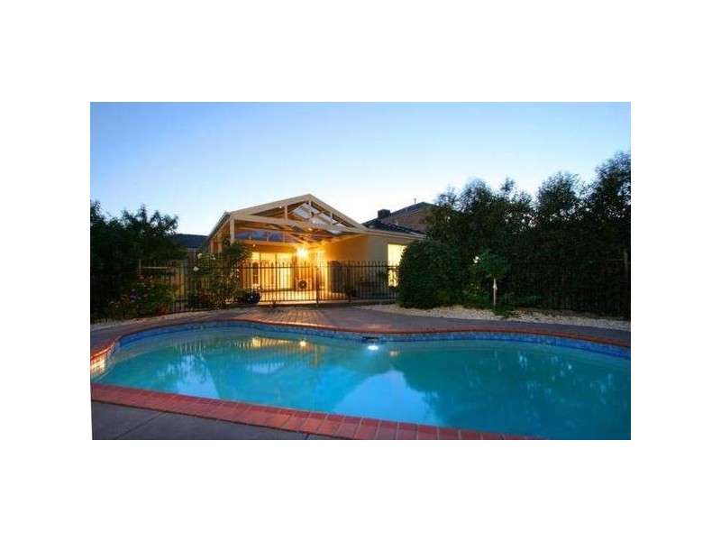 14 Snowgum Court, Narre Warren South VIC 3805