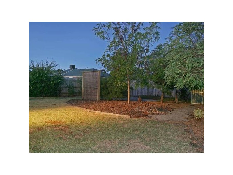 14 Chatsworth Court, Beaconsfield VIC 3807