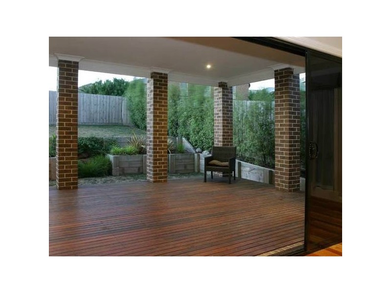 10 Temple-Wood Court, Berwick VIC 3806